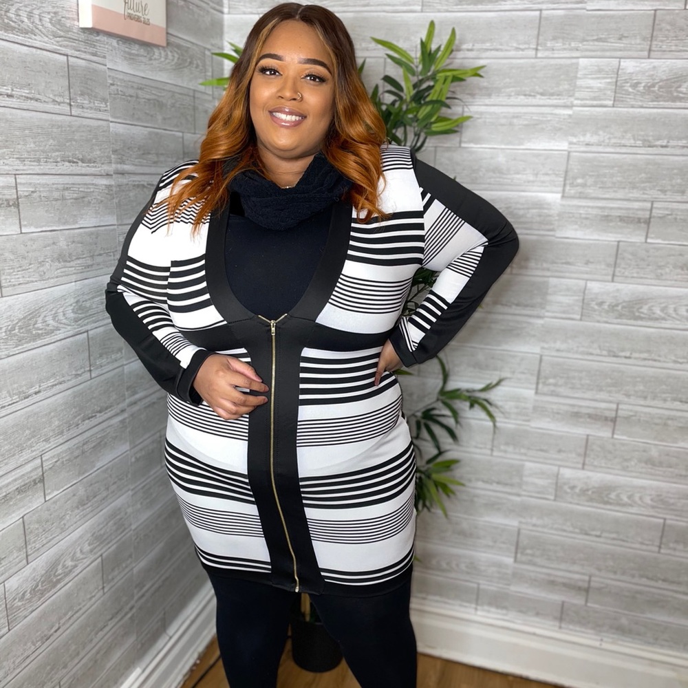 Sophisticated Black and White Striped Dress | Plus Size [Host Pick 🎉👗😄]